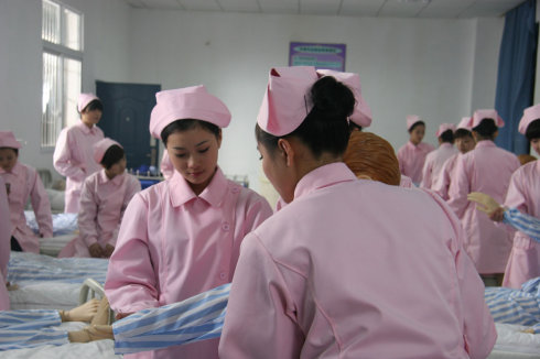 贵阳市卫生学校什么专业的工作比较稳定?