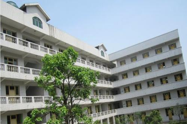 夹江县云吟职业中学校 夹江县云吟职业中学校