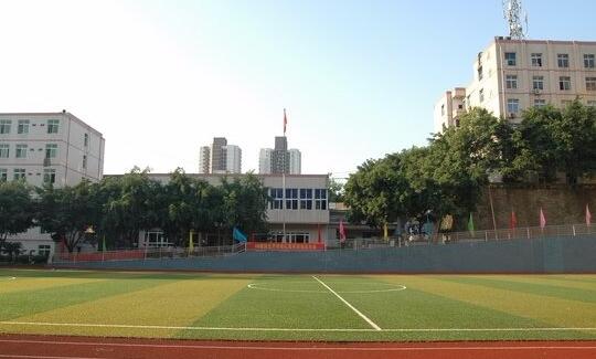 重庆沙坪坝区铁路学校去哪家比较好?