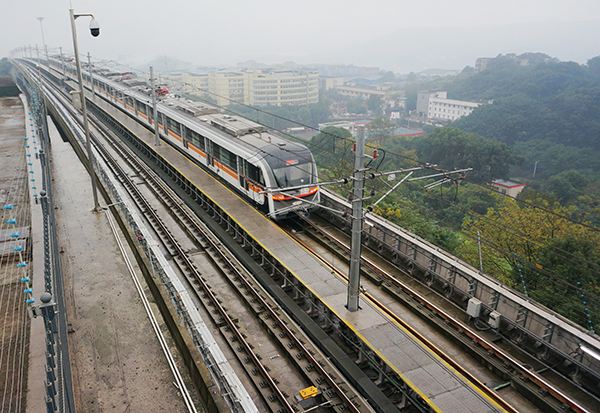重庆轨道交通学校去哪家比较好?