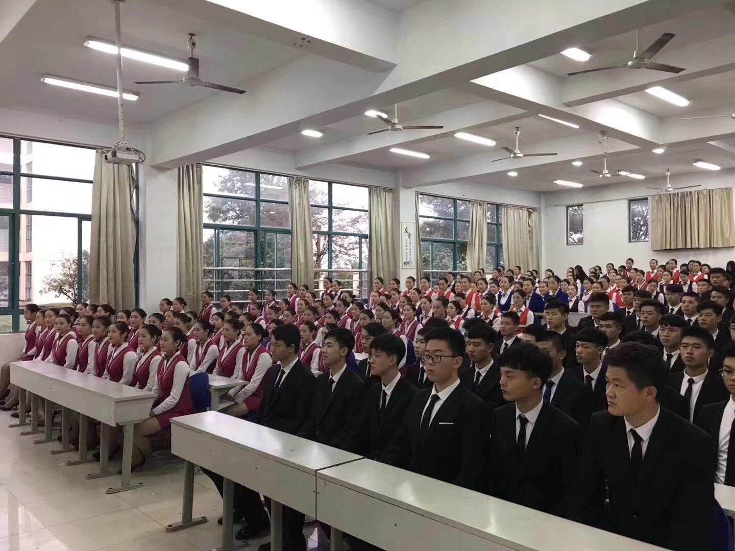 重庆航空专业学校哪家更好