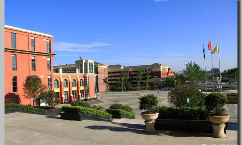 贵阳市幼儿师范学校